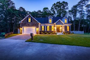 Driveway Layouts to Consider in Building a New Home