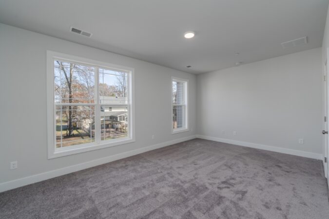 Primary Bedroom (Medium)